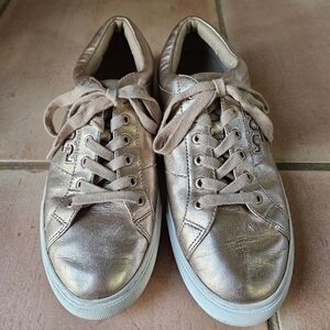 TORY BURCH Amalia Rose Gold Leather Lace Up Metallic Sneakers
